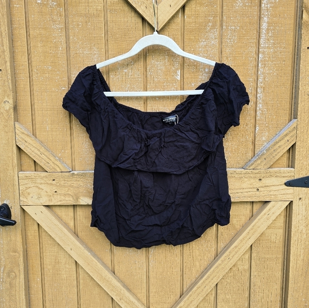 Ally Magic NWT Black Women's Top L